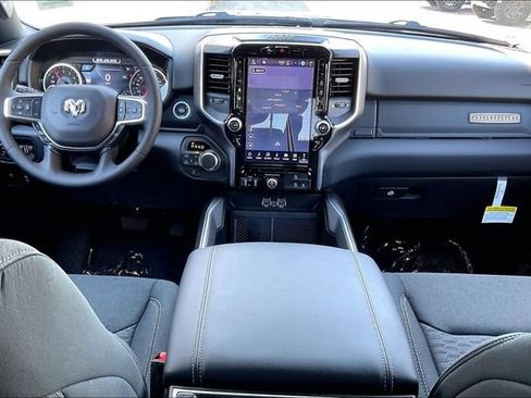 New 2026 RAM 1500 Big Horn AWD/4WD image 4