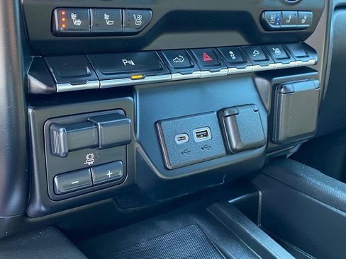 Used 2021 Chevrolet Silverado 1500 High Country w/ Max Trailering Package AWD/4WD image 30