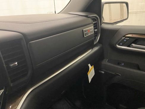 New 2026 Chevrolet Silverado 1500 RST AWD/4WD image 19
