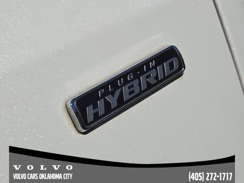 Used 2022 Ford Escape SEL image 9