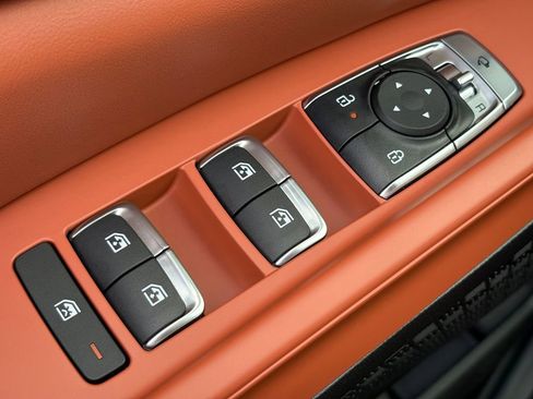 New 2026 Kia Carnival EX FWD image 21