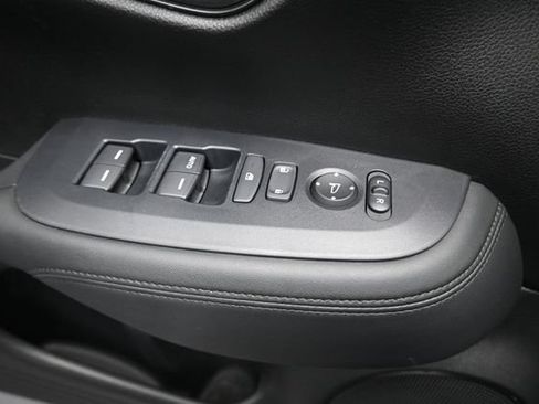 Certified 2024 Honda HR-V LX image 15