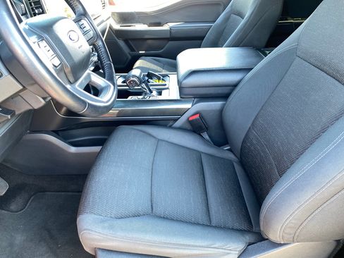 Used 2022 Ford F150 XLT w/ Equipment Group 302A High AWD/4WD image 16