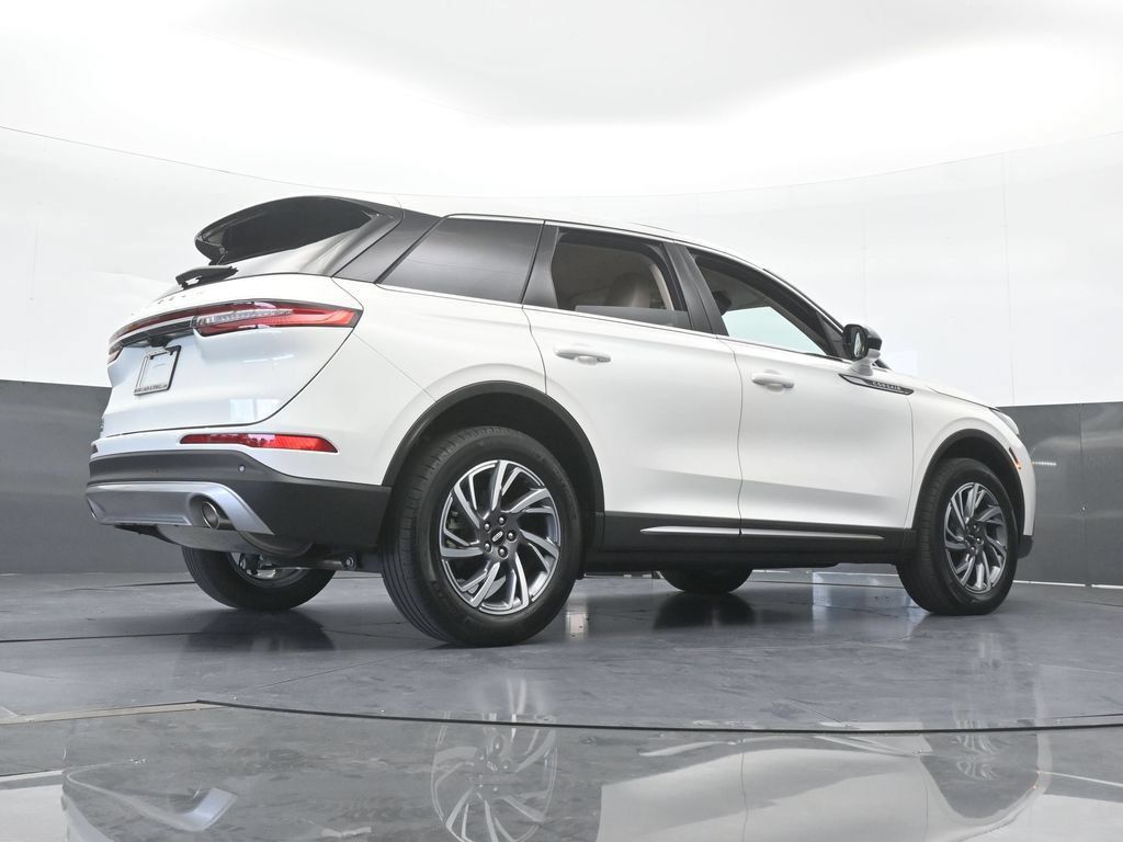 Used 2023 Lincoln Corsair FWD image 62