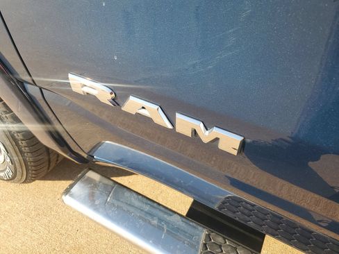 Used 2021 RAM 1500 Laramie AWD/4WD image 37