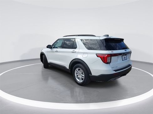 New 2026 Ford Explorer Active image 6