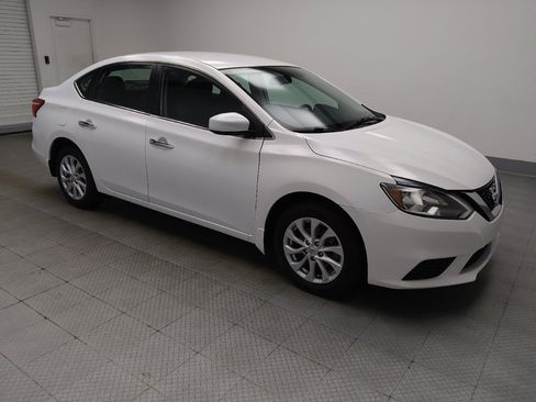 Used 2019 Nissan Sentra SV FWD image 11