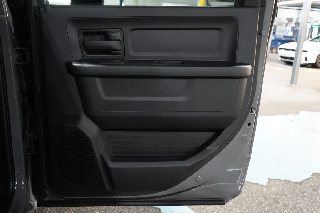 New 2027 RAM 3500 Tradesman AWD/4WD image 26