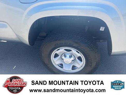 Used 2023 Toyota Tacoma SR AWD/4WD image 10