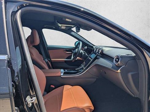 Used 2023 Mercedes-Benz C 300 Sedan image 15