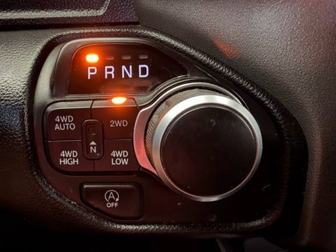 Used 2020 RAM 1500 Big Horn AWD/4WD image 27