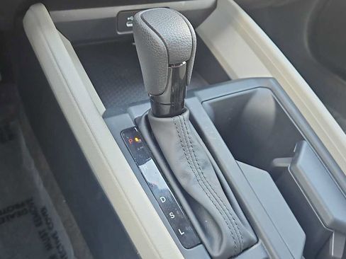 Certified 2025 Honda Accord LX image 20
