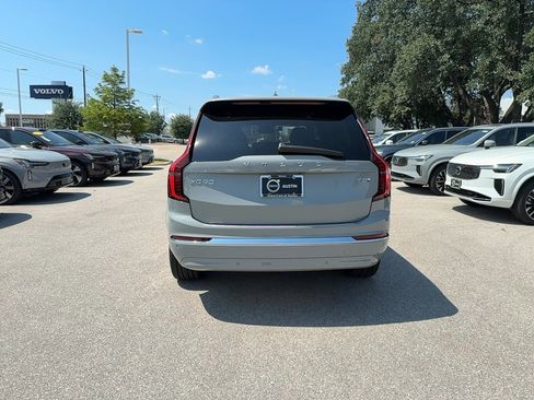 Certified 2025 Volvo XC90 T8 Plus w/ Protection Package Premier image 5