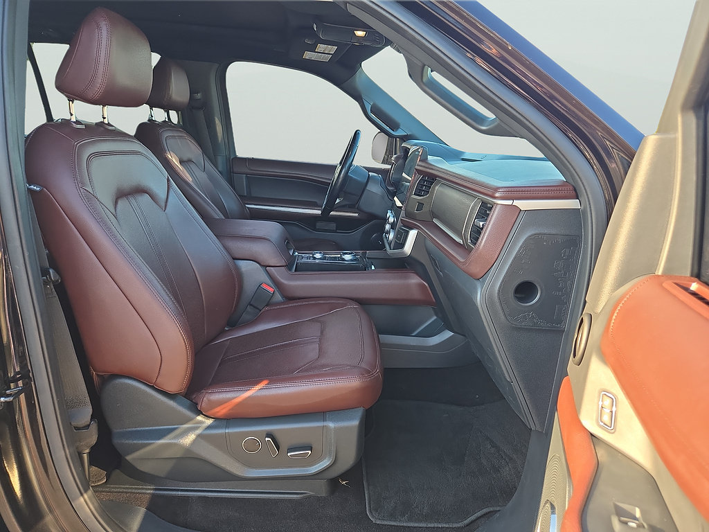 Used 2022 Ford Expedition Max Limited AWD/4WD image 39