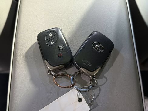 Used 2010 Lexus ES 350 FWD image 35