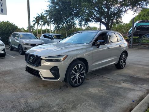 Certified 2023 Volvo XC60 T8 Plus w/ Protection Package Premier AWD/4WD image 3