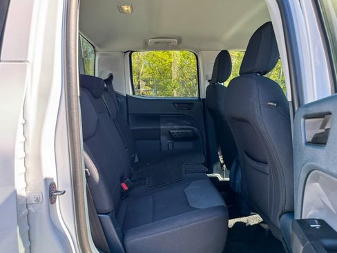 Certified 2022 Ford Maverick XL FWD image 12