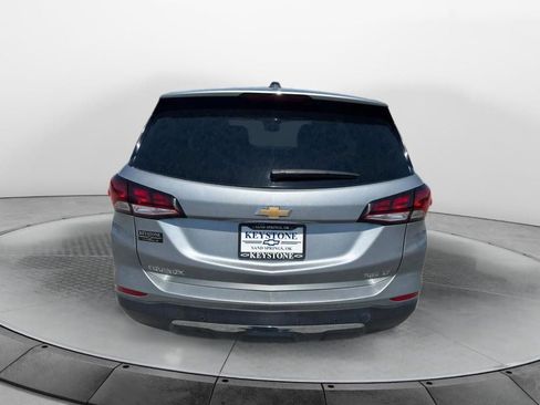 Used 2024 Chevrolet Equinox LT image 3