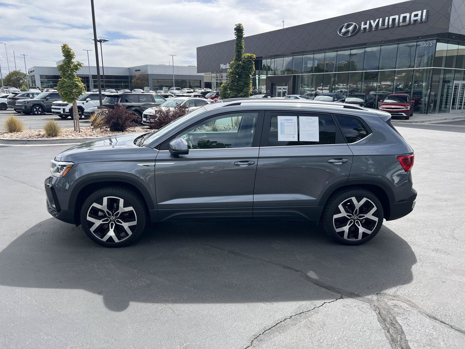 Used 2023 Volkswagen Taos SEL AWD/4WD image 19