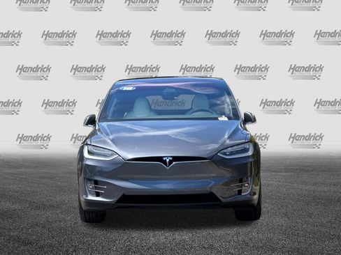 Used 2018 Tesla Model X 75D AWD/4WD image 10