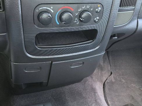 Used 2003 Dodge Ram 2500 Truck SLT AWD/4WD image 14