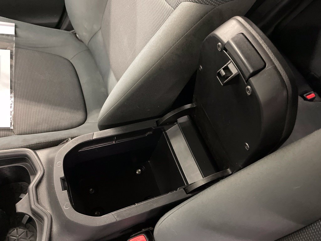 Used 2019 Toyota RAV4 LE w/ All Weather Liner Package AWD/4WD image 15
