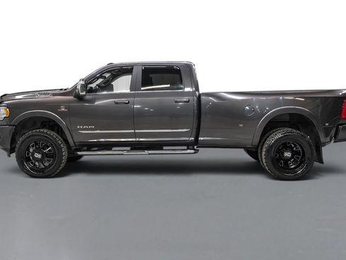 Used 2024 RAM 3500 Limited AWD/4WD image 10