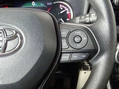 Used 2024 Toyota RAV4 LE image 22