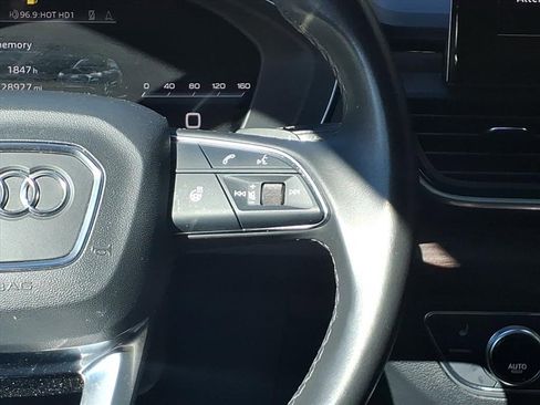 Used 2023 Audi Q5 2.0T Premium Plus w/ Premium Plus Package image 29