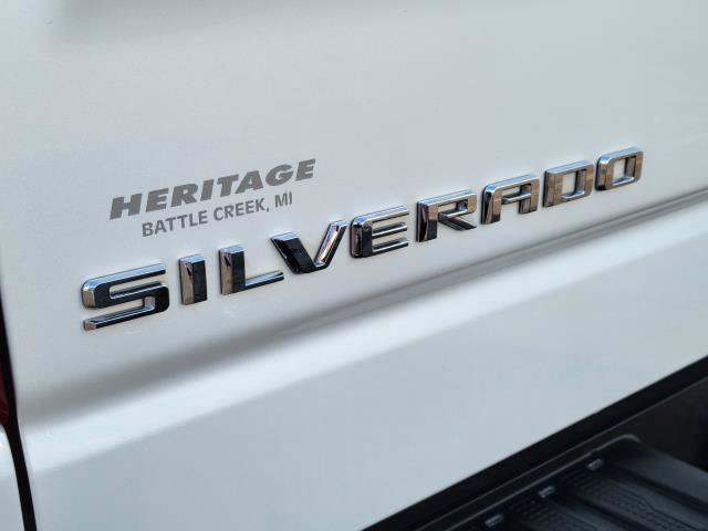 Used 2022 Chevrolet Silverado 1500 LTZ w/ Technology Package AWD/4WD image 31