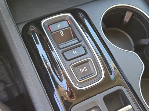 Certified 2023 Honda Pilot LX image 36