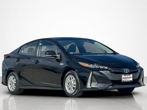 Certified 2022 Toyota Prius Prime XLE FWD image 7
