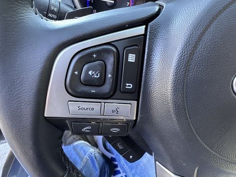 Used 2016 Subaru Outback 2.5i Limited image 21