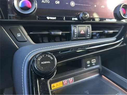 Used 2025 Lexus NX 350h AWD w/ Premium Package image 28