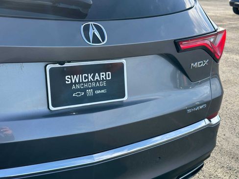 Used 2023 Acura MDX SH-AWD w/ Technology Package image 13