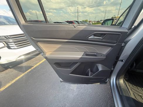 Used 2021 Volkswagen Atlas SE AWD/4WD image 18