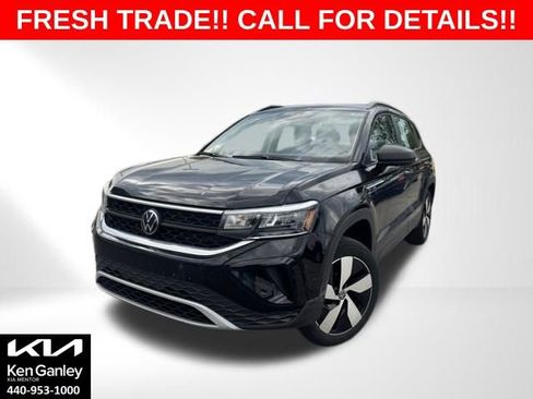 Used 2024 Volkswagen Taos S AWD/4WD image 1