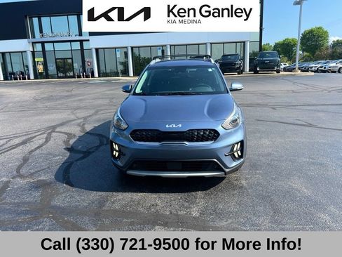 Certified 2022 Kia Niro EX Premium FWD image 3