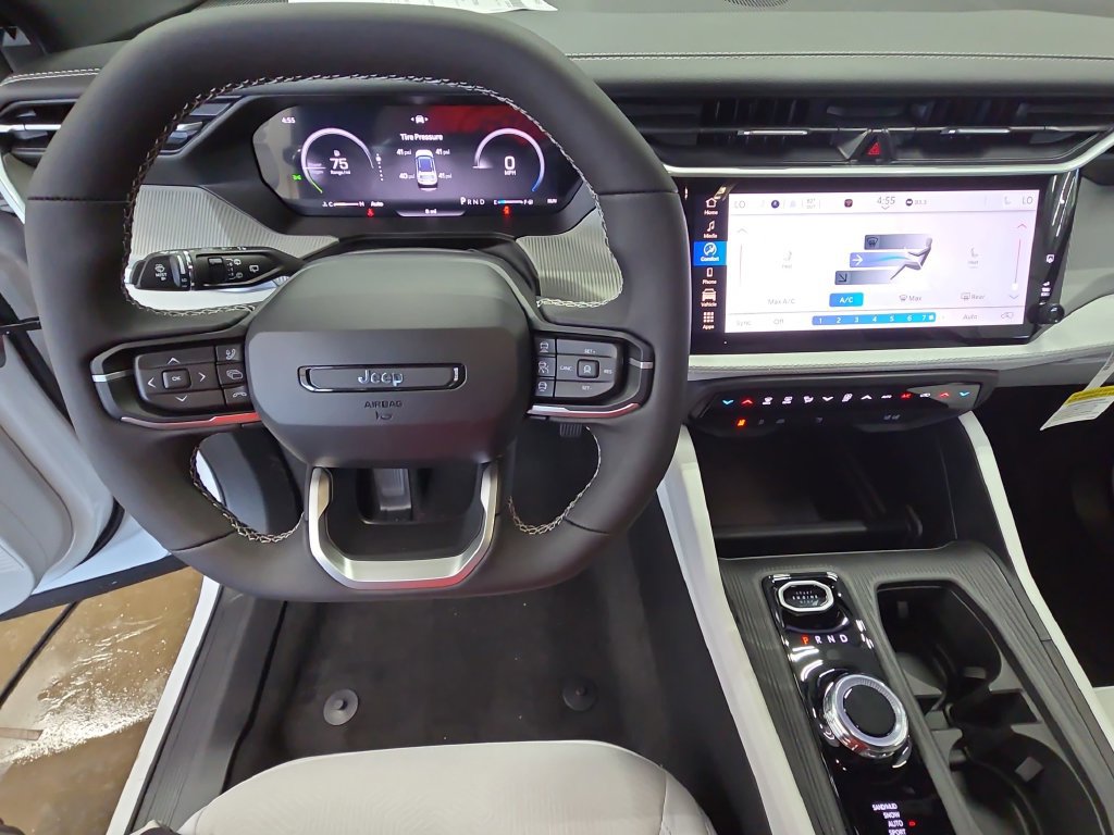 New 2026 Jeep Cherokee Laredo AWD/4WD image 16