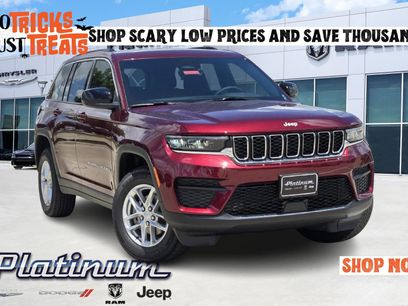 New 2025 Jeep Grand Cherokee Laredo X w/ Luxury Tech Group I