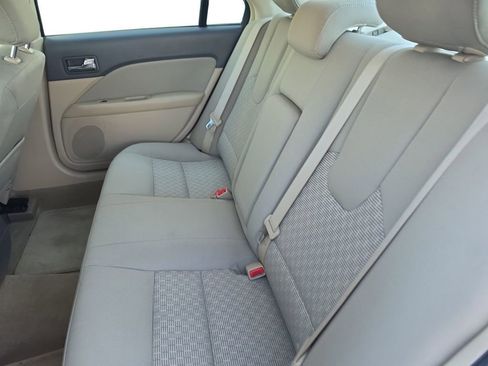 Used 2011 Ford Fusion SE w/ 202A Rapid Spec Order Code FWD image 13