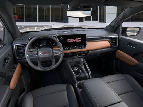 New 2026 GMC Canyon AT4 w/ Nightfall Edition AWD/4WD image 15