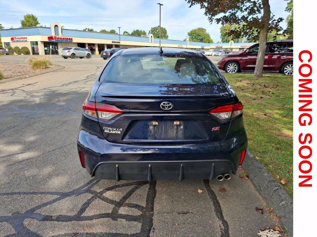 Used 2023 Toyota Corolla SE FWD image 7