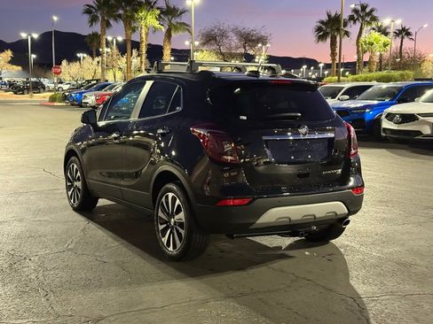 Used 2022 Buick Encore Preferred w/ Safety Package II image 4