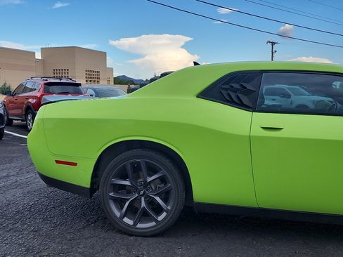 Used 2015 Dodge Challenger R/T w/ Quick Order Package 22B R/T RWD image 5