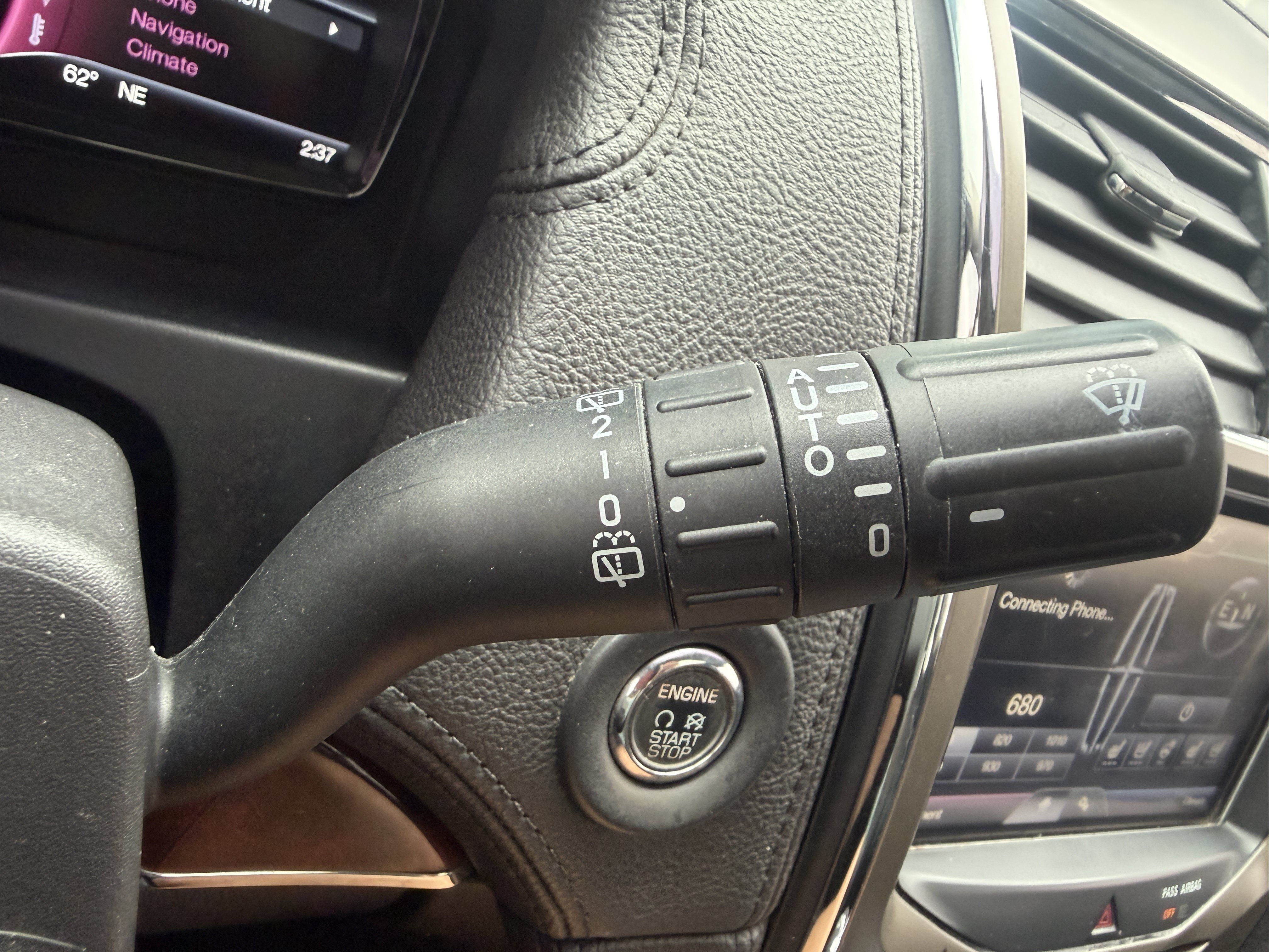 Used 2012 Lincoln MKX AWD image 29