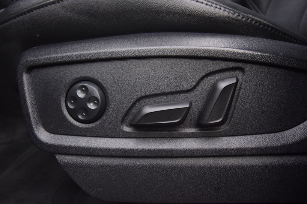 Used 2022 Audi SQ5 Premium Plus AWD/4WD image 24
