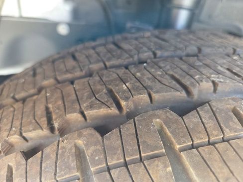 New 2025 Ford Transit 250 148 Medium Roof Extended AWD image 29