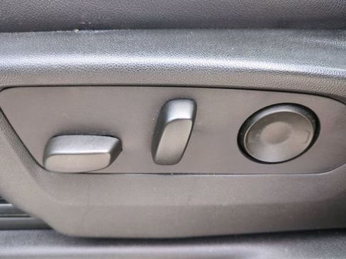 Certified 2024 Chevrolet Tahoe Z71 w/ Luxury Package image 22