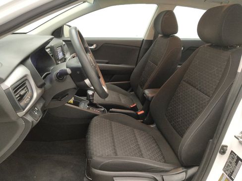 Used 2018 Kia Rio S image 17